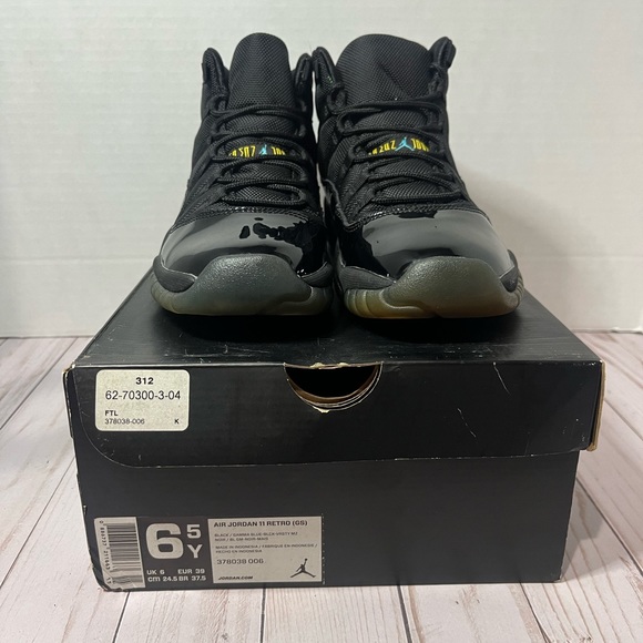 Nike Air Jordan 11 Retro Gamma - Picture 1 of 6